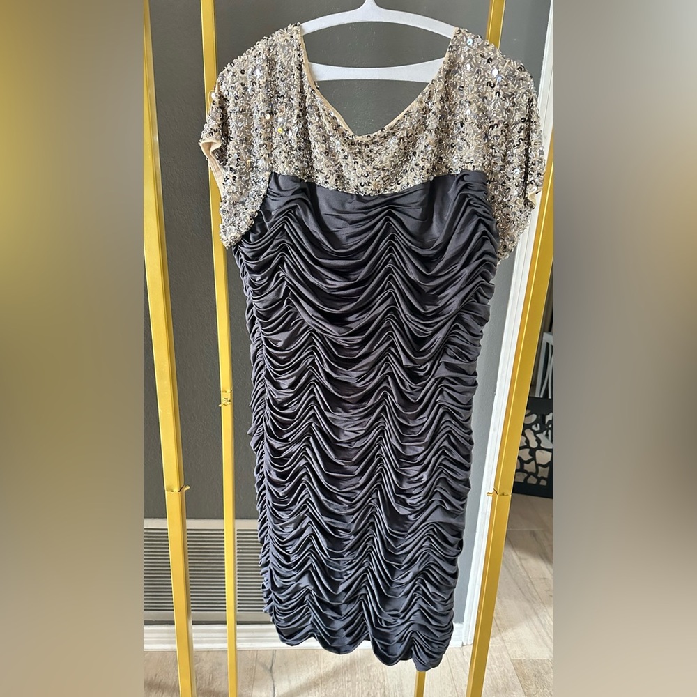 Plus size 22 gray midi rhinestone dress